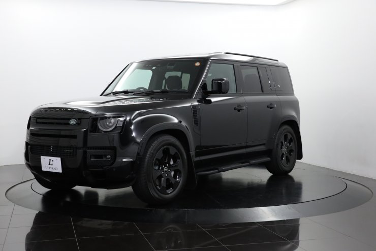 ランドローバー ディフェンダー 110 ダブルオーブラック