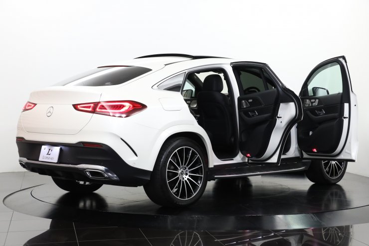 メルセデスベンツ GLEクラス GLE400d 4MATIC Coupe Sports ワン