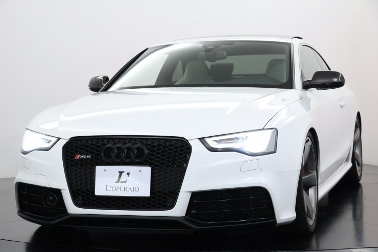 アウディ RS5 クーペ 左ハンドル アクラポビッチマフラー KW車高調 