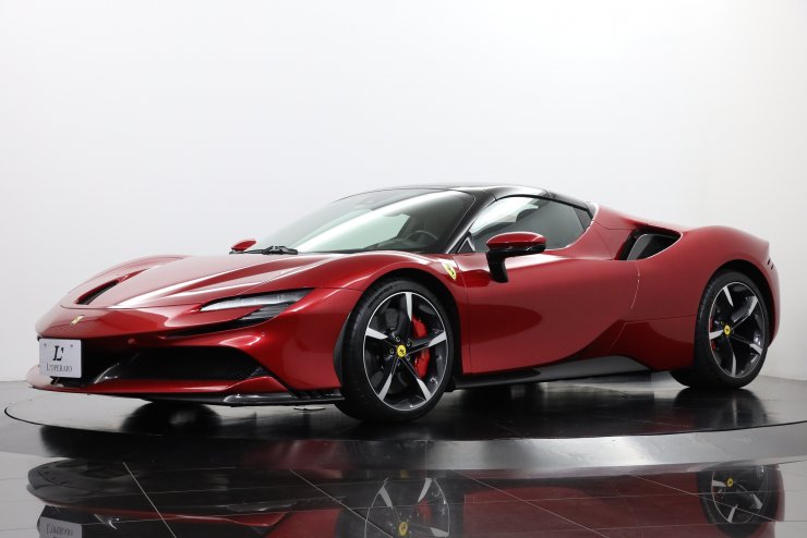 フェラーリ SF90 Spider ワンオーナー 正規ディーラー車 OP総額1350万