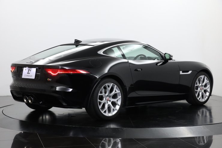 ジャガー Fタイプ S クーペ 希少6MT 純正19インチアルミホイール