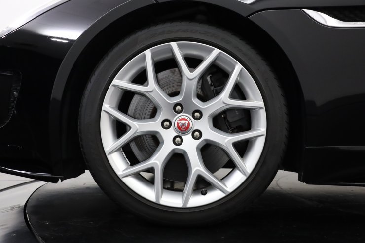 正規品】ジャガー Fタイプ 純正 19in 8.5J +49 PCD108 ホイール4