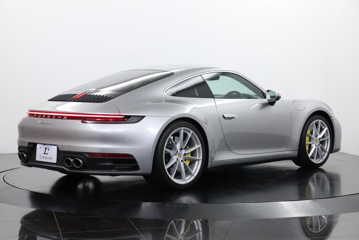 ポルシェ 911(Type992) Carrera S GTシルバーメタリック Sport