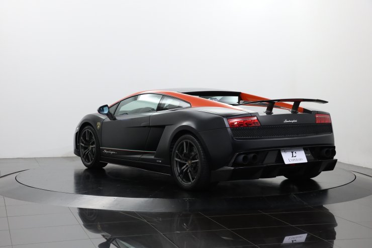 ランボルギーニ ガヤルド LP570-4 スーパーレジェーラ エディ