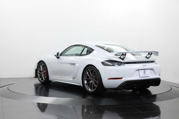 ポルシェ 718 Cayman GT4 PDK ワンオーナー 走行距離50km台