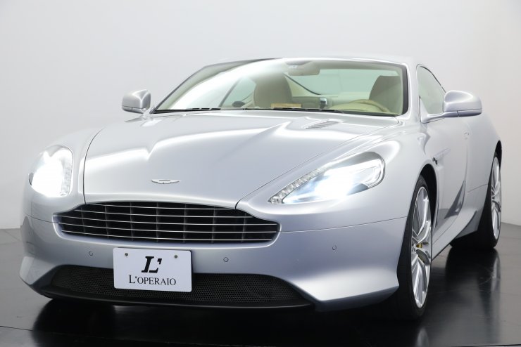 アストンマーティン DB9 Coupe TouchtronicⅡ 後期モデル 希少左