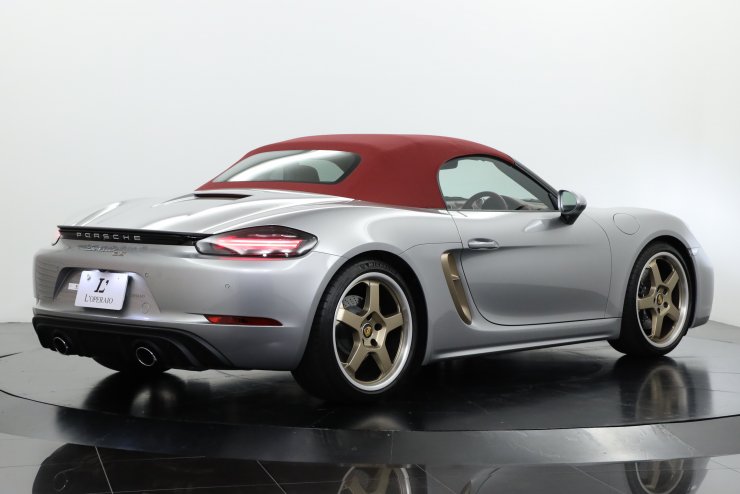 ポルシェ 718 Boxster 25 Years PDK 世界1250台限定 SportChrono-PKG