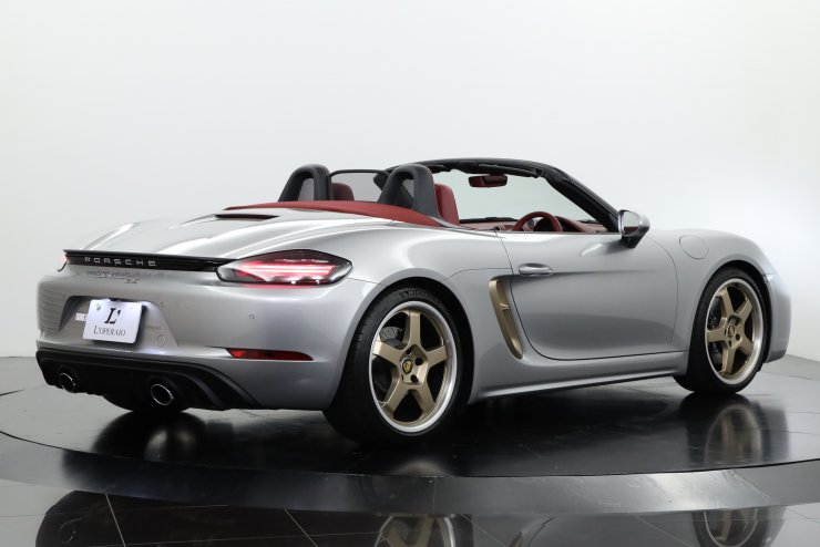 ポルシェ 718 Boxster 25 Years PDK 世界1250台限定 SportChrono-PKG