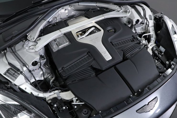 アストンマーティン DBX V8 ワンオーナー 希少左ハンドル 赤革 純正22