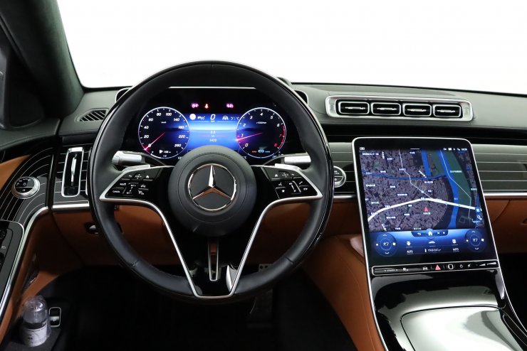 【年内大幅値下げ中】ベンツセットアップ ギャラリー：1205万円！ メルセデス・ベンツが提案する新しい高級車