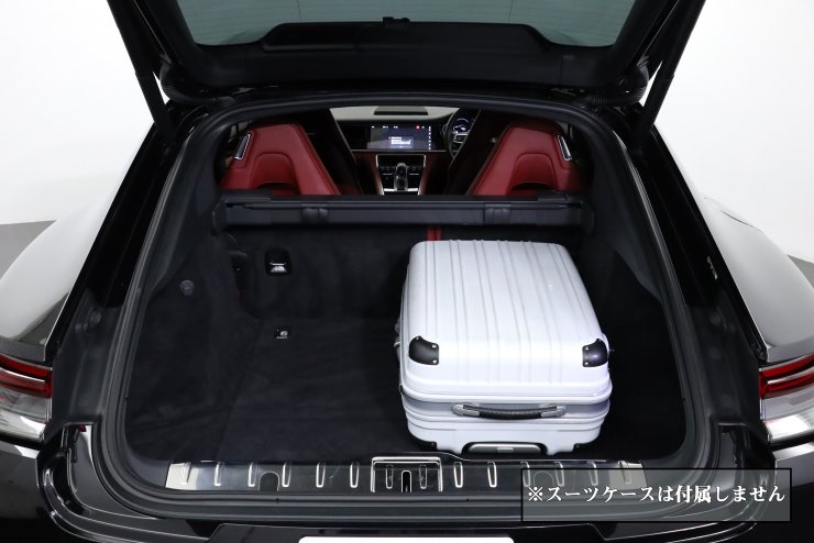 ポルシェ パナメーラ 現行後期型 赤×黒革 21インチエクスクルーシブ