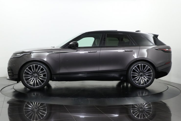 ランドローバー レンジローバーヴェラール AURIC EDITION パワーテール