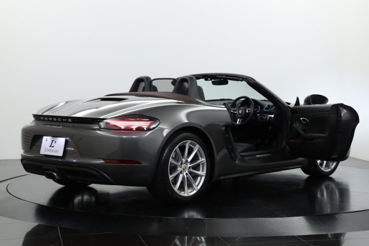 ポルシェ 718 ボクスター 6MT アゲートグレー 純正19インチボクスターS