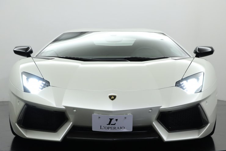 ランボルギーニ アヴェンタドール LP700-4 正規ディーラー車 フロント