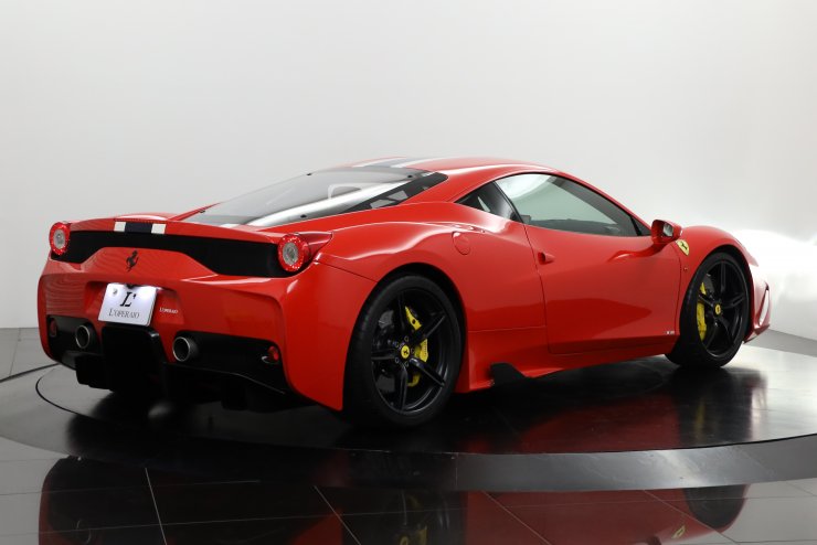中古・フェラーリ　コンディショナー フェラーリ 458 Spider F1 DCT 正規ディーラー車 走行5,000km台