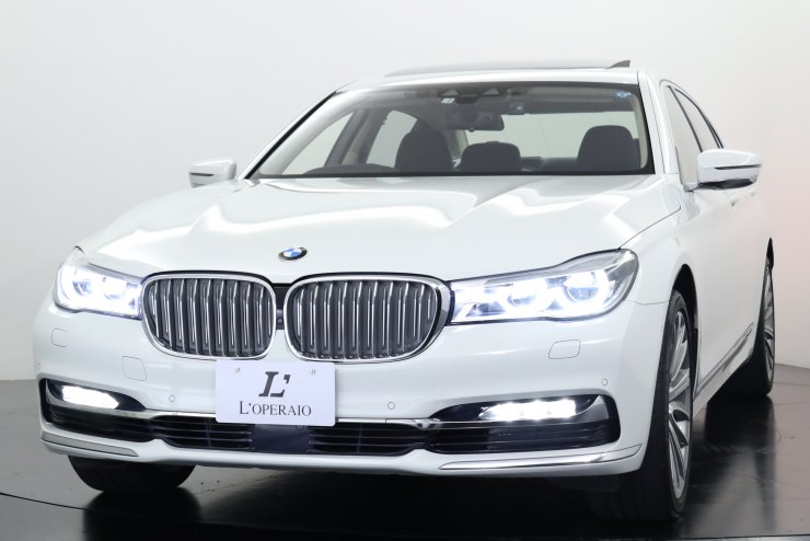 BMW 7シリーズ 750Li デザインピュアエクセレンスPKG リヤコンフォート