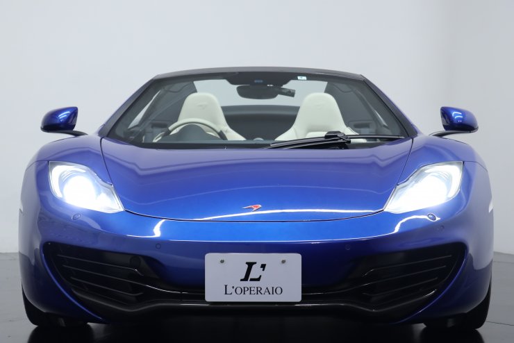 マクラーレン MP4-12C Spider 後期モデル オプションカラー：アズール