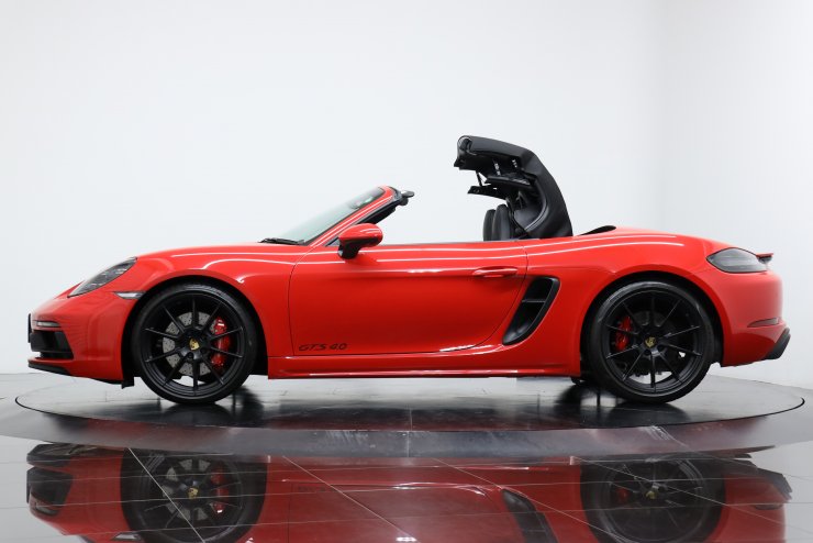 ポルシェ 718 Boxster GTS 4.0 6MT レザーインテリア 18Way
