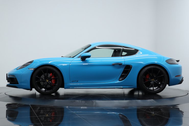 ポルシェ 718 Cayman GTS PDK 希少左ハンドル スペシャルカラー