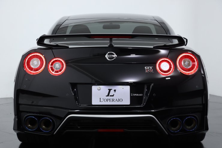 日産 GT-R Premium Edition 後期モデル 純正OPドライカーボンリア