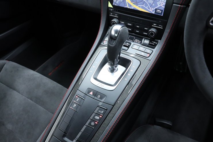 ポルシェ 718 Cayman GTS インテリアPKG スポーツクロノPKG スポーツ