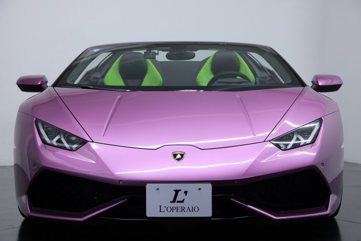 ランボルギーニ ウラカン Spyder LP610-4 正規ディーラー車 有償色