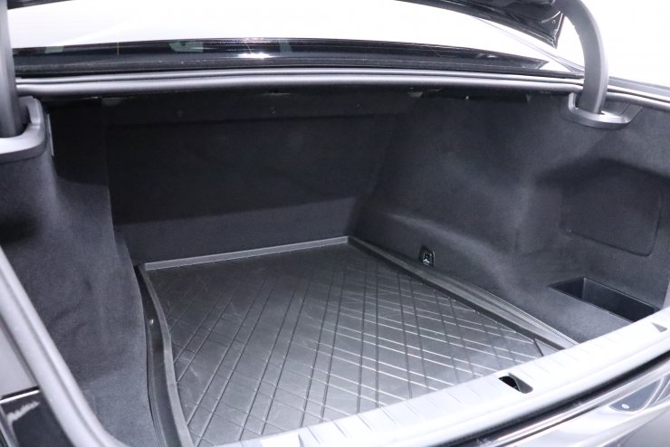 BMW 7シリーズ 750Li M-Sport コニャックレザー 純正21インチアルミ