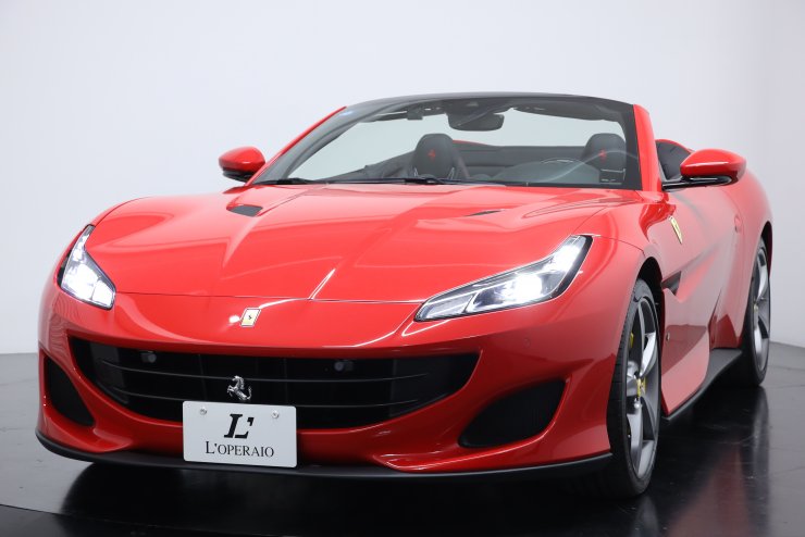 フェラーリ ポルトフィーノ F1 DCT 1オーナー カーボンファイバー