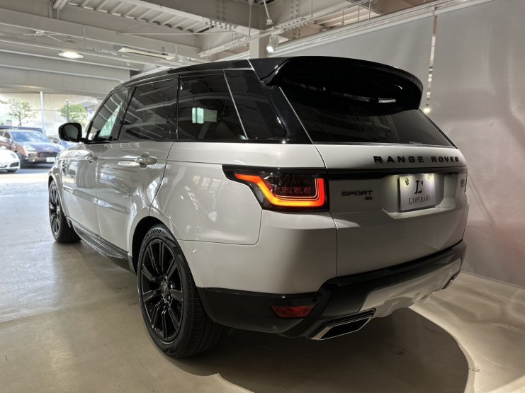 ランドローバー レンジローバースポーツ ＜入庫車両先行案内＞ HSE