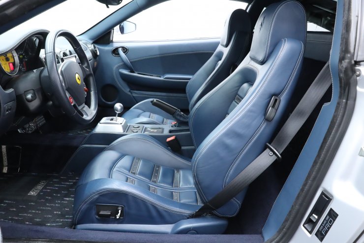 フェラーリ F430 希少6MT 正規ディーラー車 純正OP19インチチャレンジ 