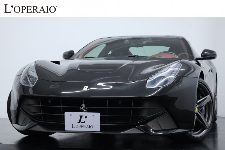 フェラーリ F12 ベルリネッタ 赤革 フロントリフト デイトナシート  