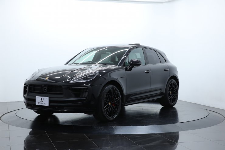 ポルシェ マカン GTS PDK 現行モデル 新車コンディション Sport
