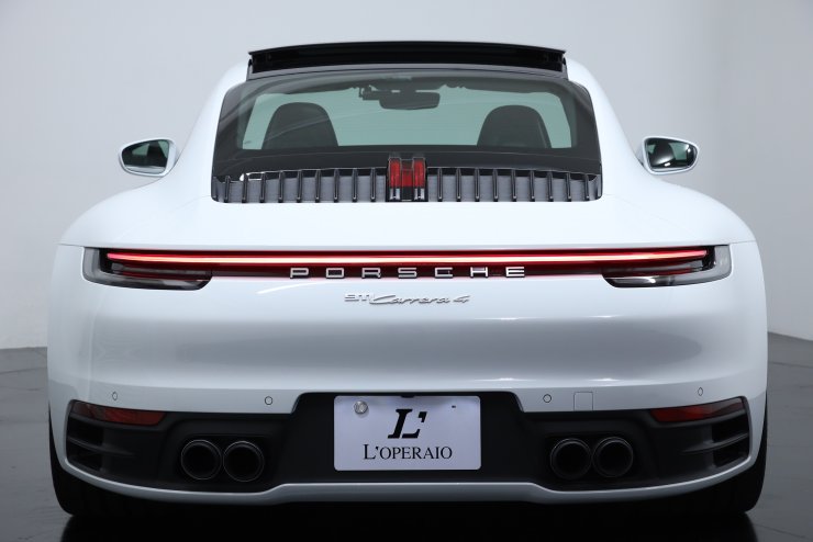 ポルシェ 911(Type992) Carrera4 PDK スポーツクロノPKG 電動