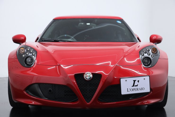 セール！ 希少洋書『ALFA　NEL CUORE』カルロ・ネーリ　アルファロメオ アルファロメオ 4C Coupe ワンオーナー スポーツパッケージ オプション