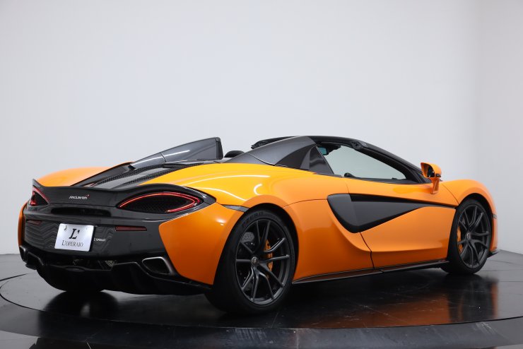 マクラーレン 570S Spider セキュリティパック ラグジュアリーパック