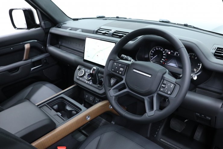 ランドローバー ディフェンダー110td5 純正ステアリング 本体 ディフェンダーステアリング/ LANDROVER（ランドローバー