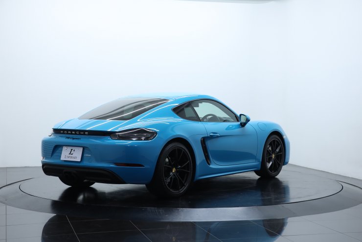 ポルシェ 718 Cayman PDK スペシャルカラー：マイアミブルー Sport