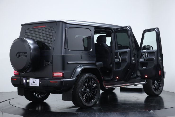 メルセデスベンツ Gクラスロング G400d Edition Magno black