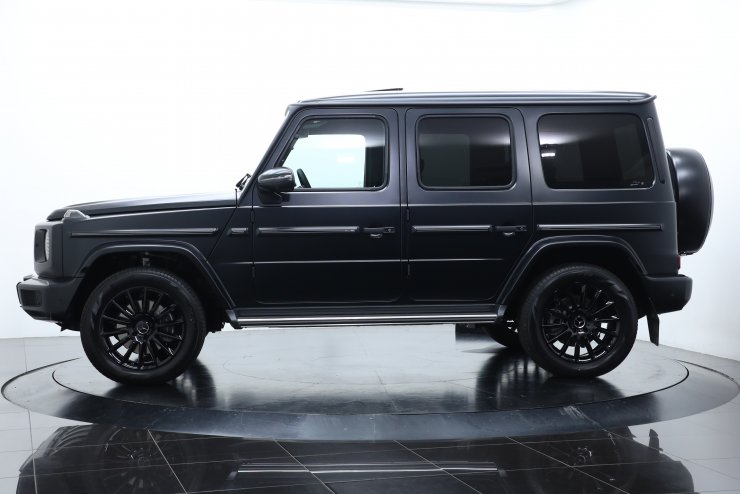 メルセデスベンツ Gクラスロング G400d Edition Magno black 限定300台