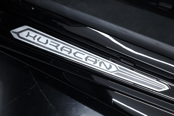 ランボルギーニ ウラカン Performante 純正20インチ鍛造アルミ