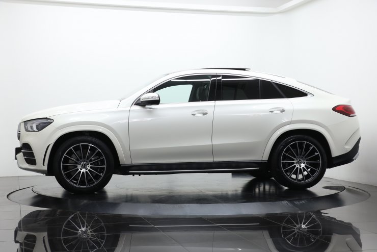 メルセデスベンツ GLEクラス GLE400d 4MATIC Coupe Sports 走行距離