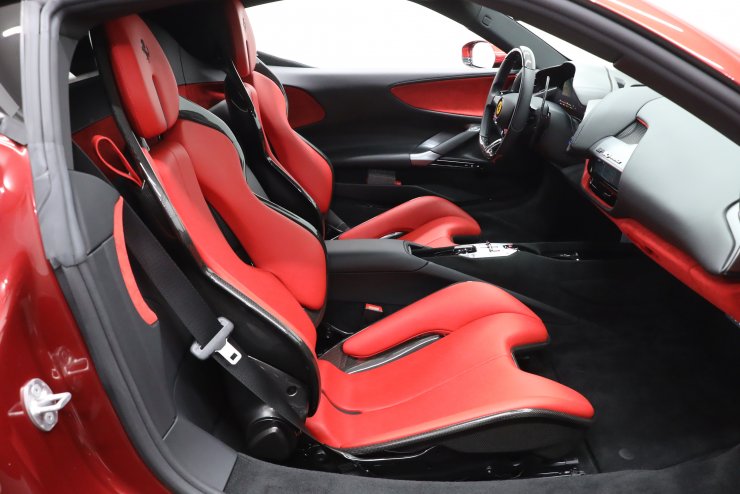 フェラーリ SF90 Stradale カーボンパーツ多数 フロントリフティング