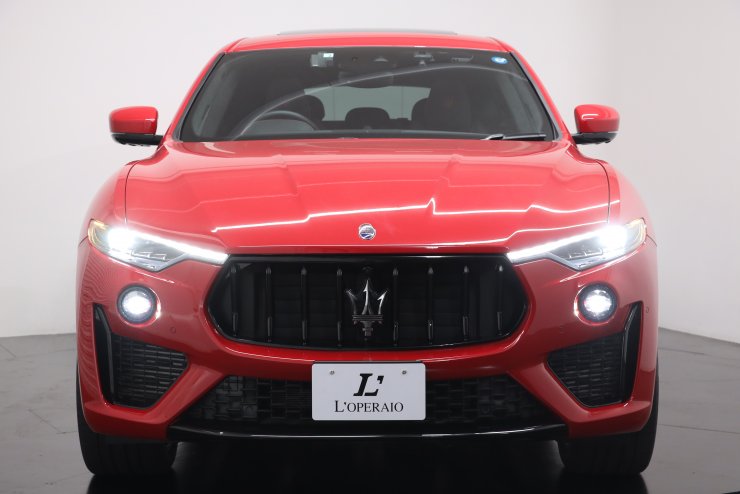 処分SALE!マセラティレヴァンテ1/18LimitedEdition39/50 処分SALE!マセラティレヴァンテ1/18LimitedEdition39/50 処分SALE