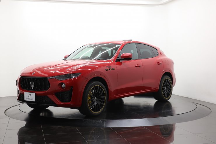 処分SALE!マセラティレヴァンテ1/18LimitedEdition39/50 レヴァンテ型式：7AA-MLE20（マセラティ）のクルマカタログ｜中古車の