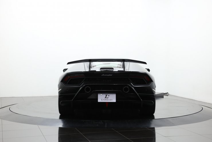 ランボルギーニ ウラカン Performante カーボンスポーツバケットシート