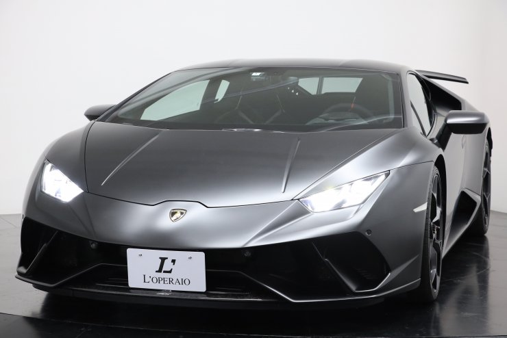 ランボルギーニ ウラカン Performante カーボンスポーツバケットシート