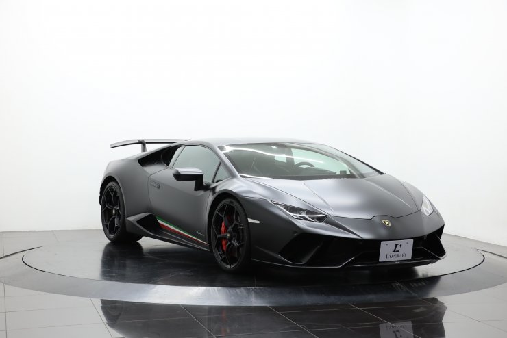 ランボルギーニ ウラカン Performante カーボンスポーツバケットシート