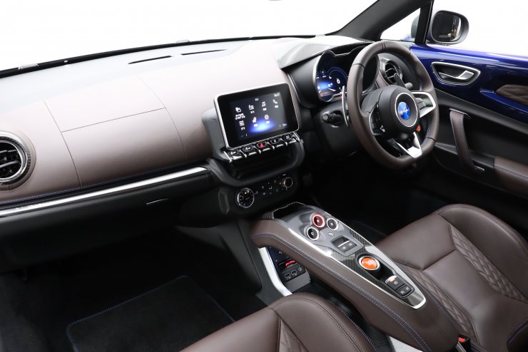 アルピーヌ A110 GT 現行モデル エッセンシャルPKG 純正18インチGrand