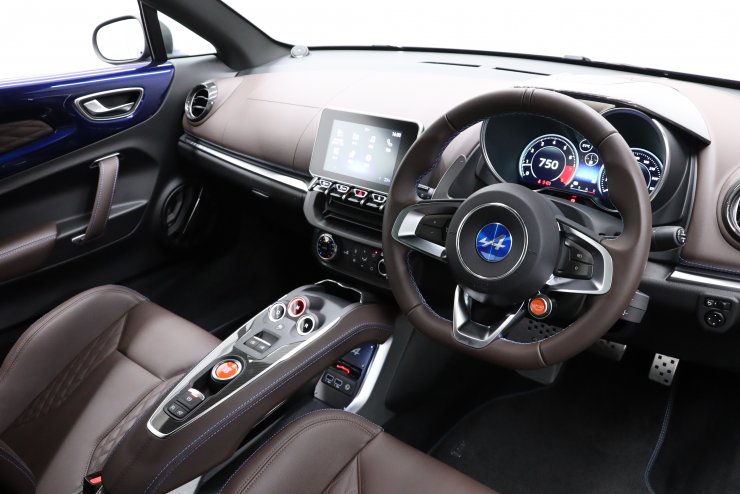 アルピーヌ A110 GT 現行モデル エッセンシャルPKG 純正18インチGrand