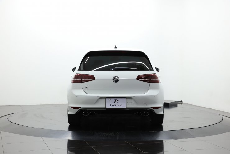 フォルクスワーゲン ゴルフ R 【乗り出し総額300万円】6DSG 4